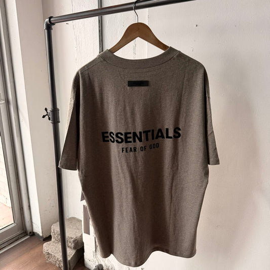 ESSENTIALS TEE SZ XL