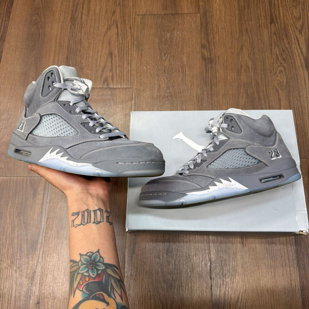 WOLF GREY JORDAN 5 SZ 12 (BOX)