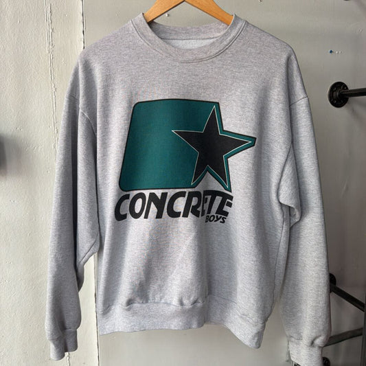CONCRETE BOYS SWEATER SZ M