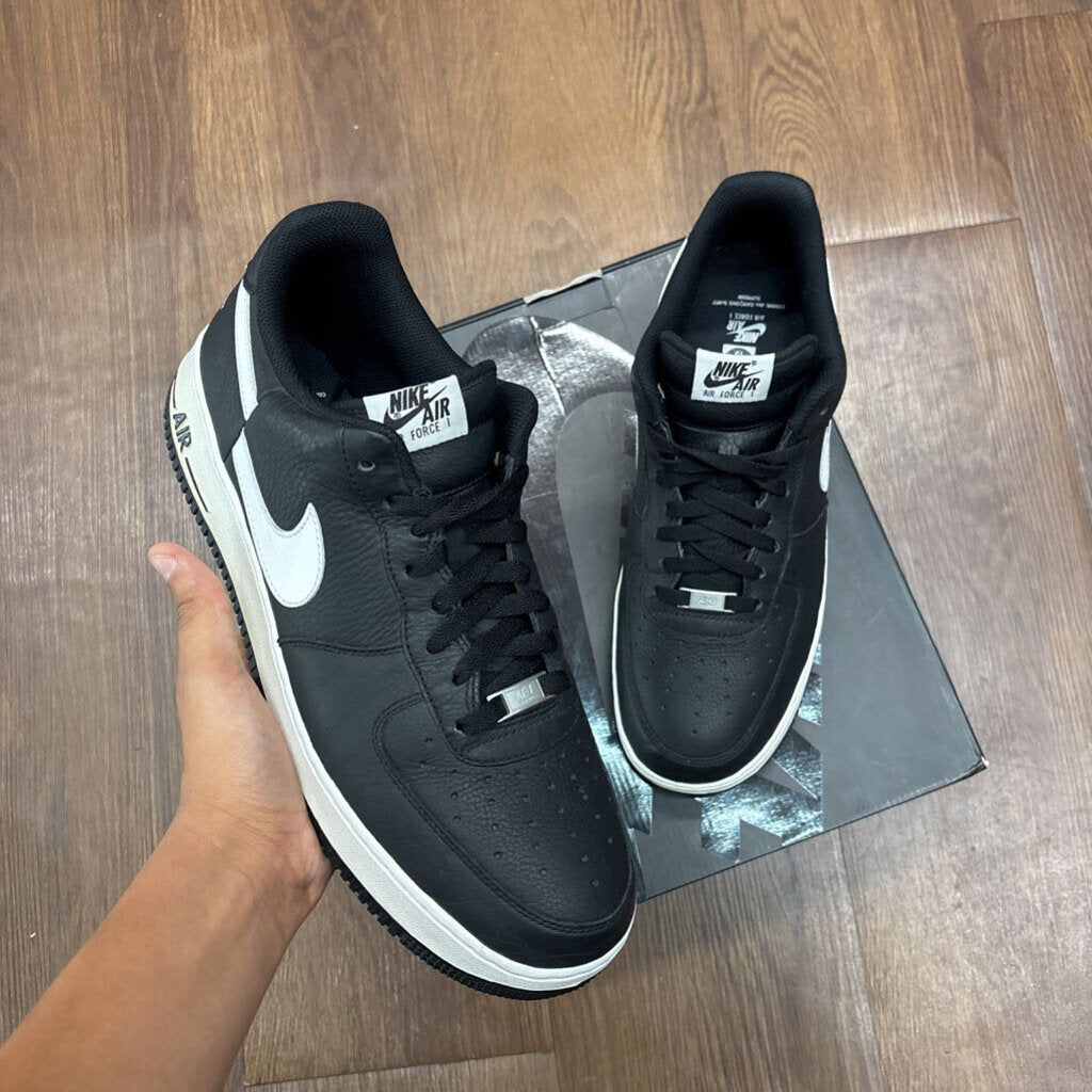 CDG x AF1 SZ 13 (BOX)