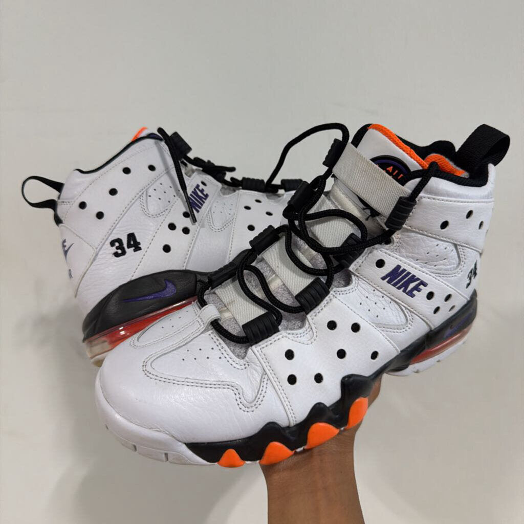 NIKE CB 94 SIZE 9