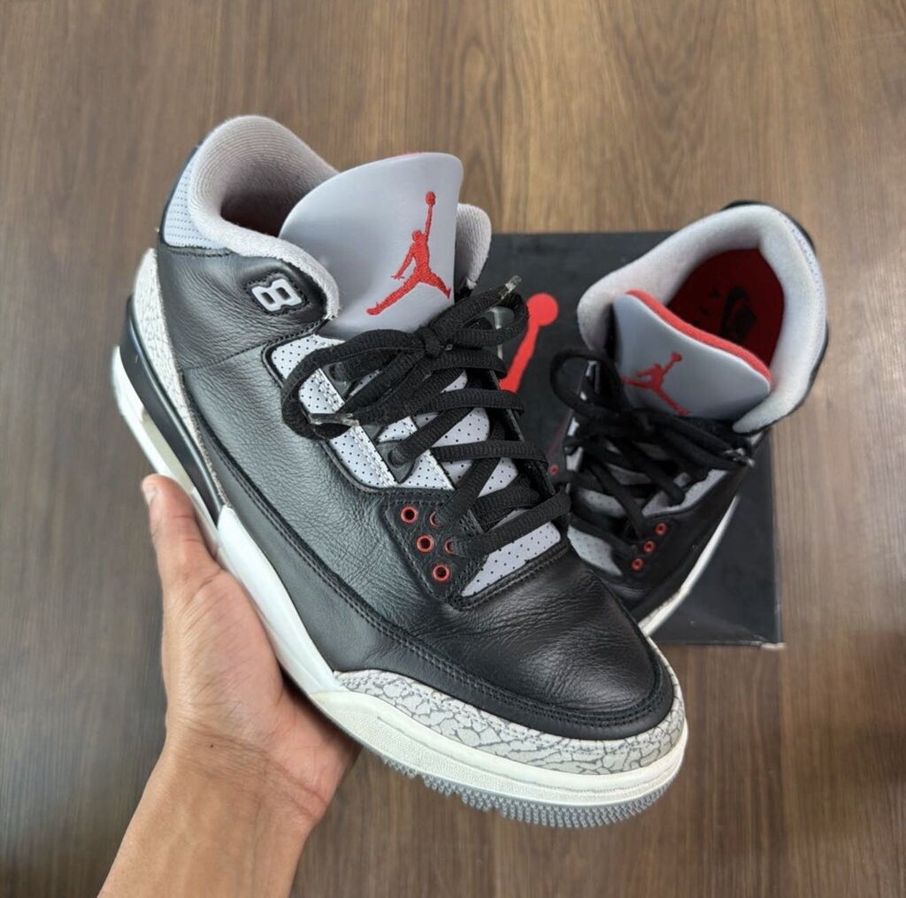 JORDAN 3 BLACK CEMENT SZ.10.5