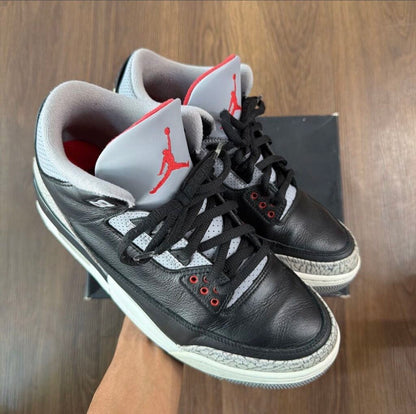 JORDAN 3 BLACK CEMENT SZ.10.5