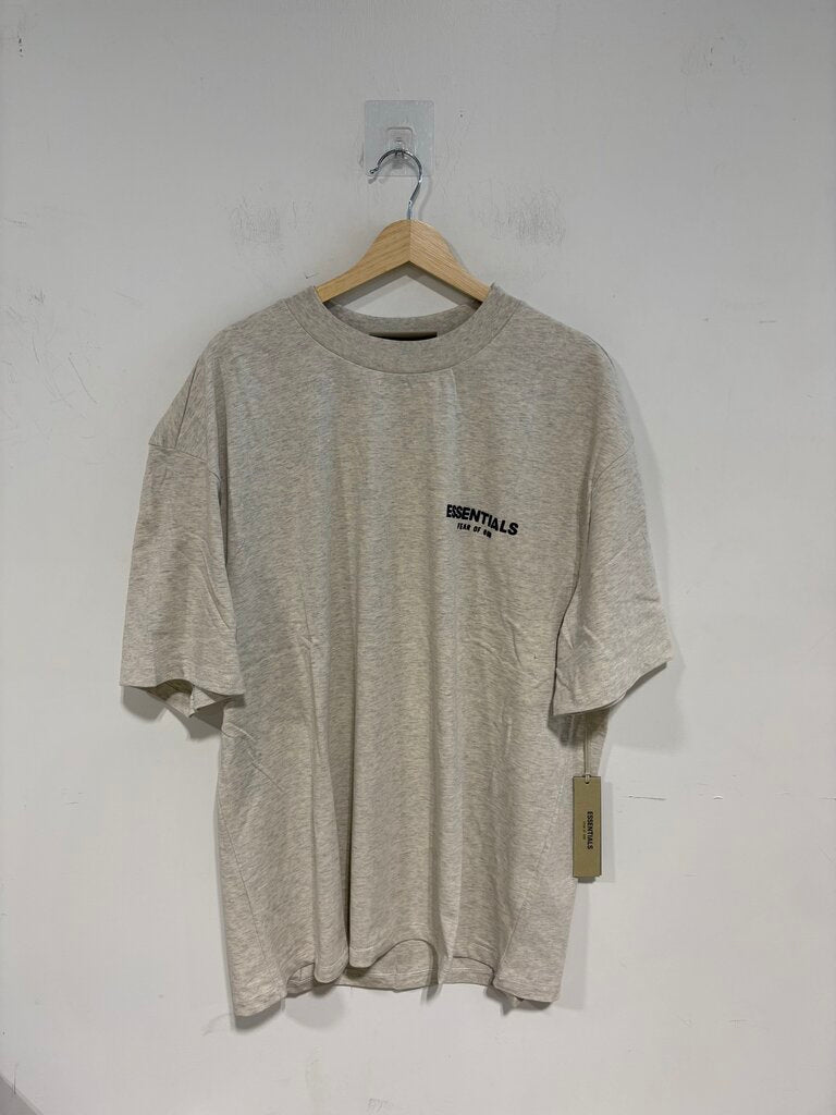 ESSENTIALS TEE LIGHT GREY SZ S