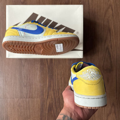 TRAVIS SCOTT CANARY SZ 7