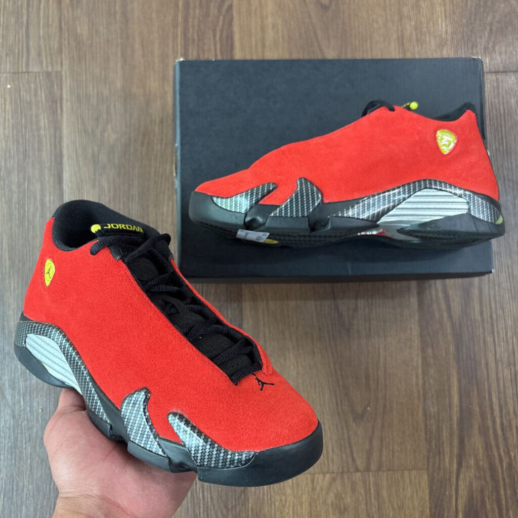 JORDAN 14 FERARRI SZ. 7