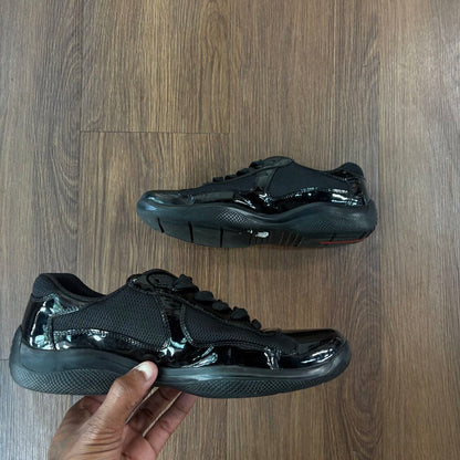 PRADA CUPS SZ.7 ( NO BOX )