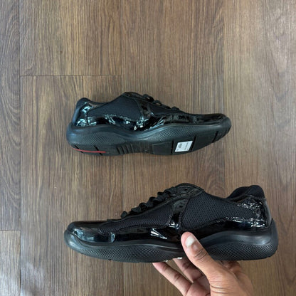 PRADA CUPS SZ.7 ( NO BOX )