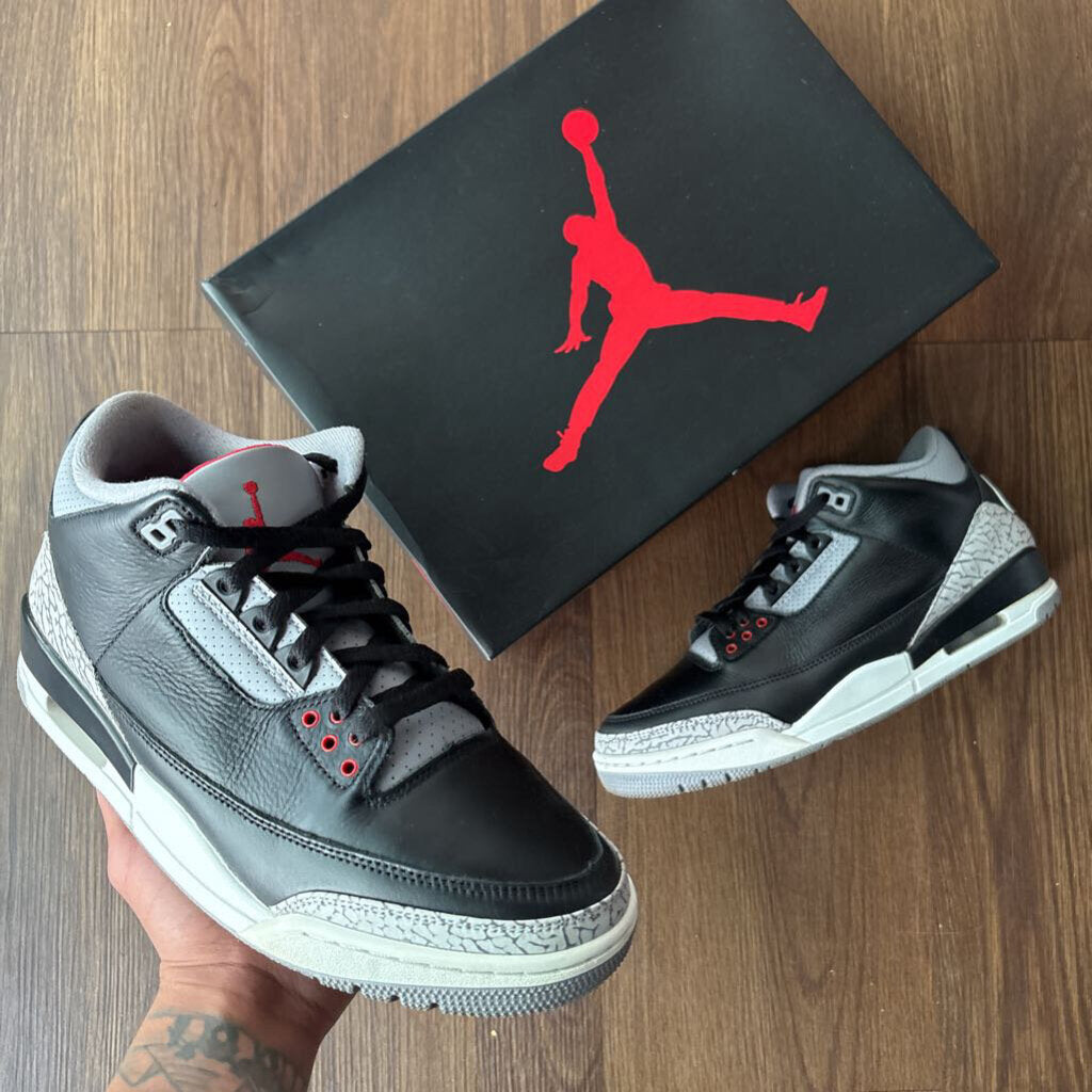 JORDAN 3 BLACK CEMENT SZ. 9