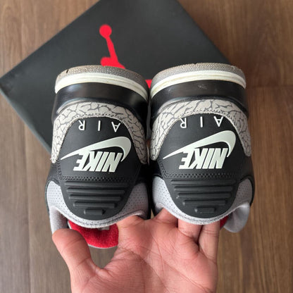 JORDAN 3 BLACK CEMENT SZ. 9