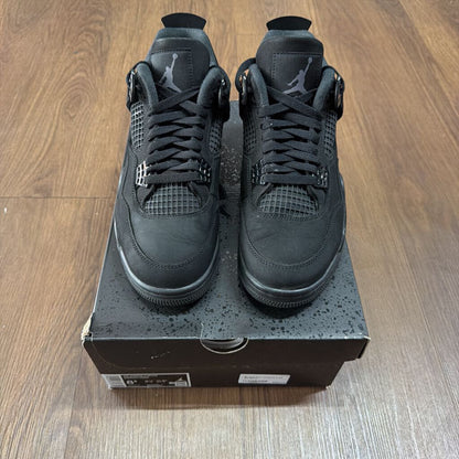 UNIVERSITY BLUE JORDAN 14 (BOX)