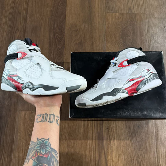 BUGS BUNNY JORDAN 8 SZ 10.5 (BOX)