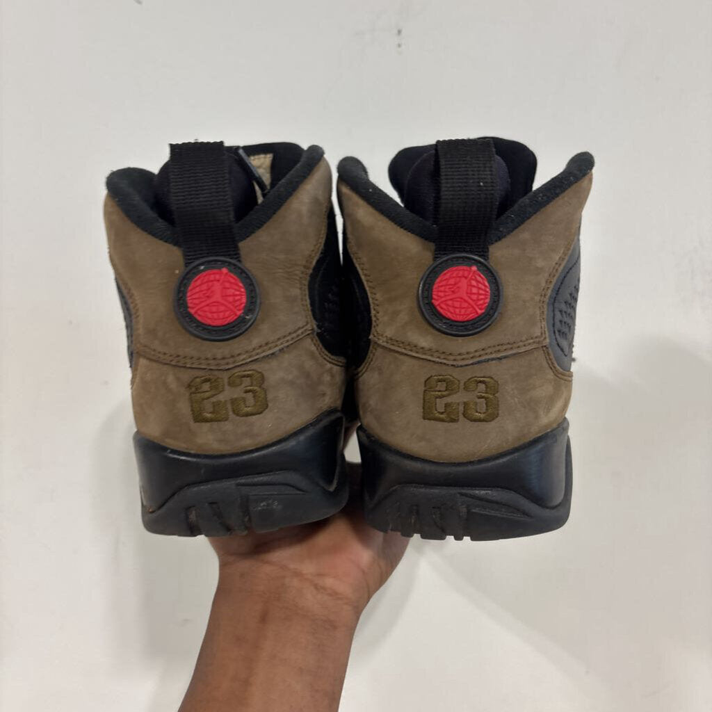 JORDAN 9 OLIVE SZ 8