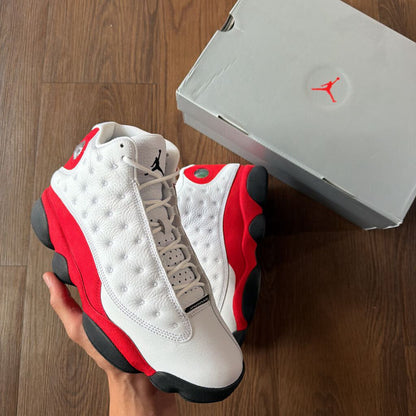 AIR JORDAN 13 " CHERRY " SZ.10.5 W BOX