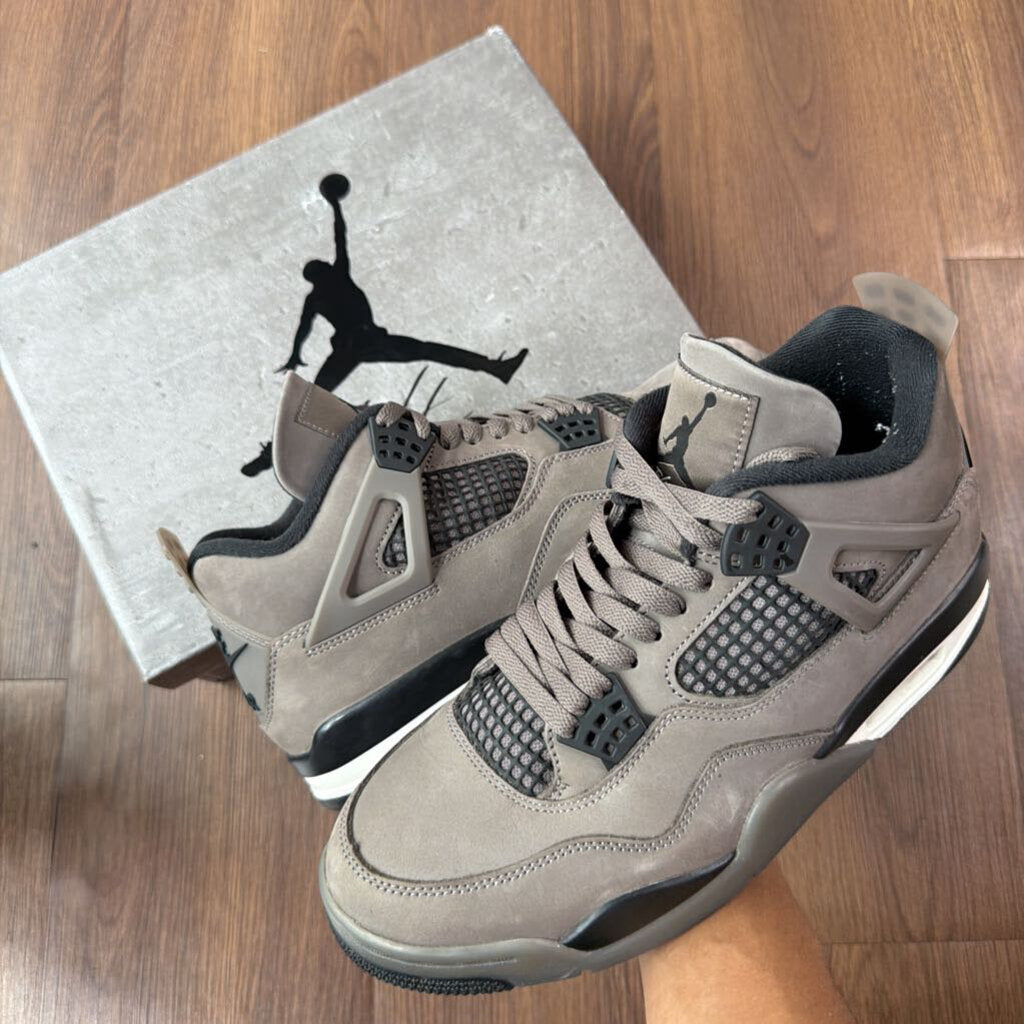 CAVESTONE JORDAN 4 SZ 9.5