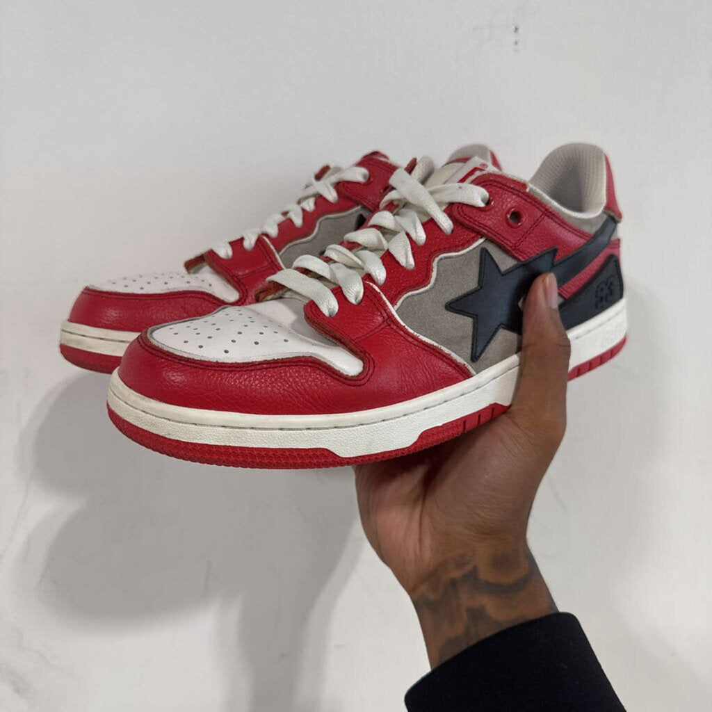 RED BAPESTAS SZ 9