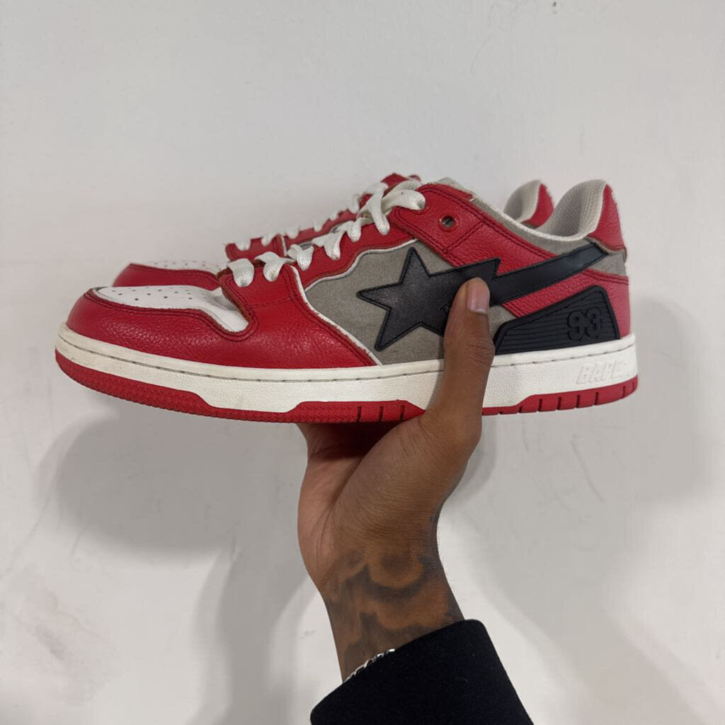 RED BAPESTAS SZ 9