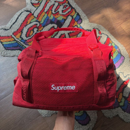 SUPREME TOTE BAG