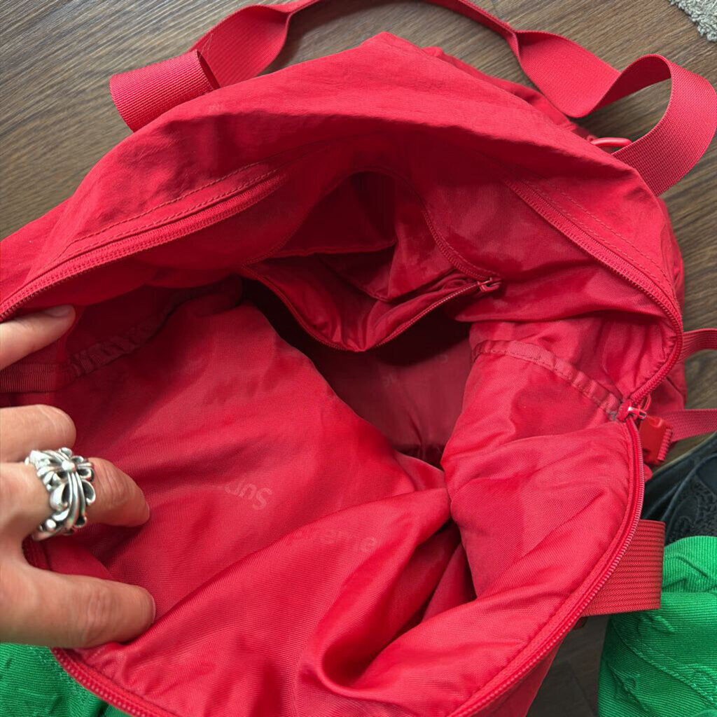 SUPREME TOTE BAG