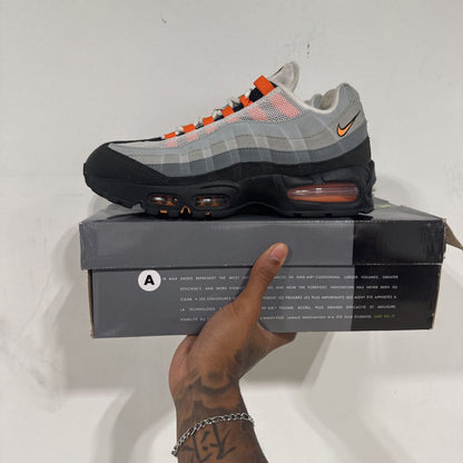 NIKE AIR MAX 95 MANDARIN SZ 8.5