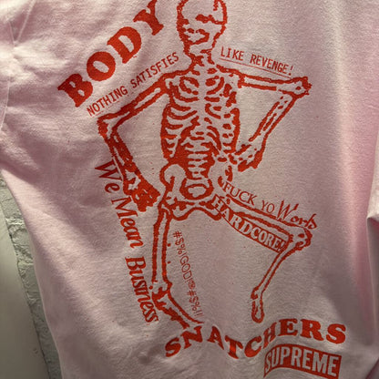SUPREME SNATCHERS TEE SZ. XL