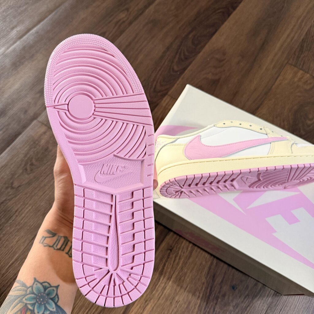 AIR JORDAN 1 LOW X TS " SHY PINK SZ.10.5