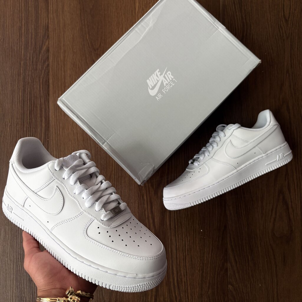 NIKE AF1 (WHITE) SZ 7