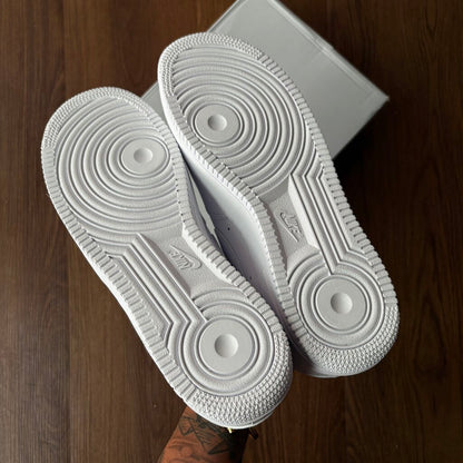 NIKE AF1 (WHITE) SZ 8