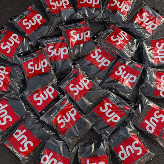 SUPREME SOCKS (BLACK)
