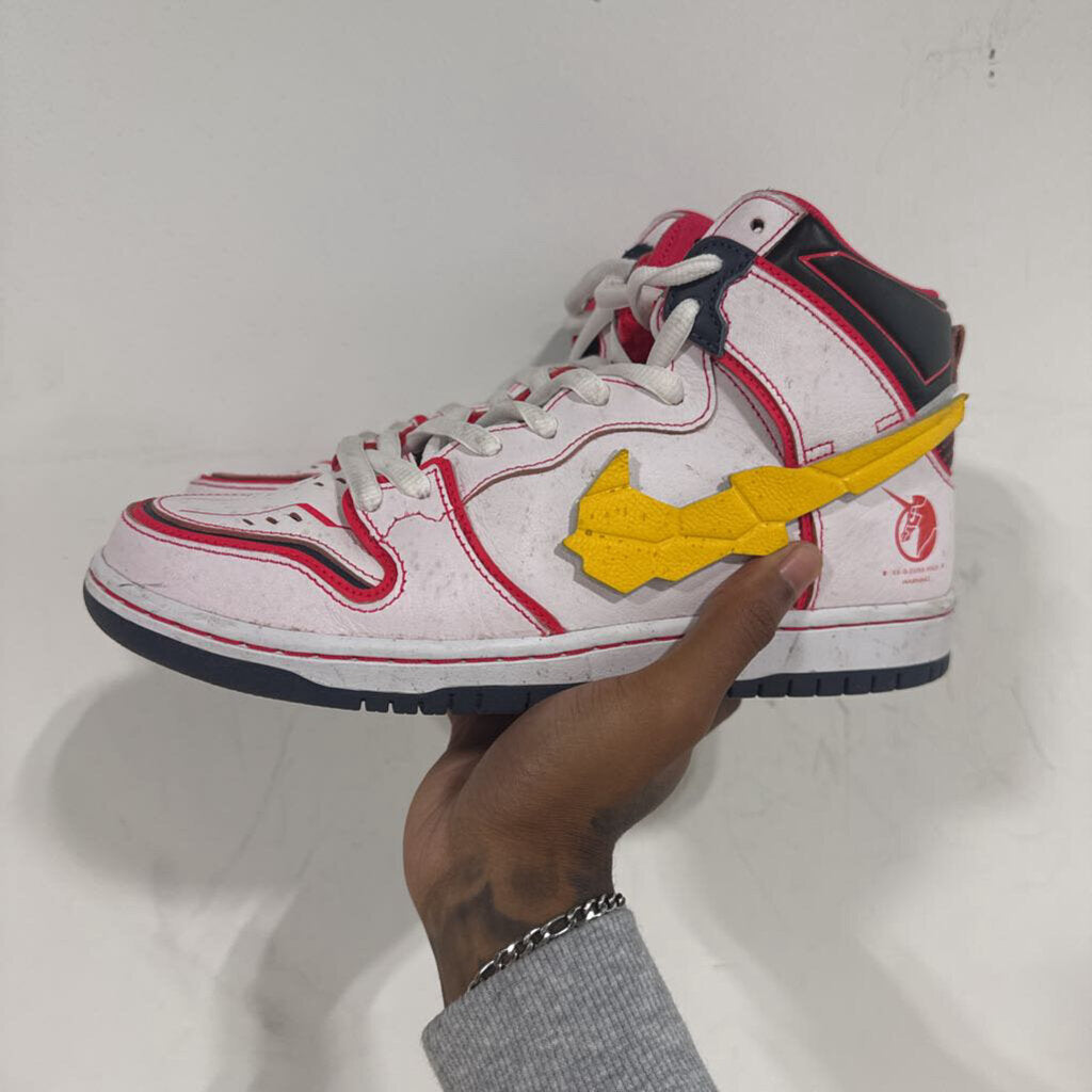 NIKE SB RX-0 UNICORN GUNDAM SZ 9.5