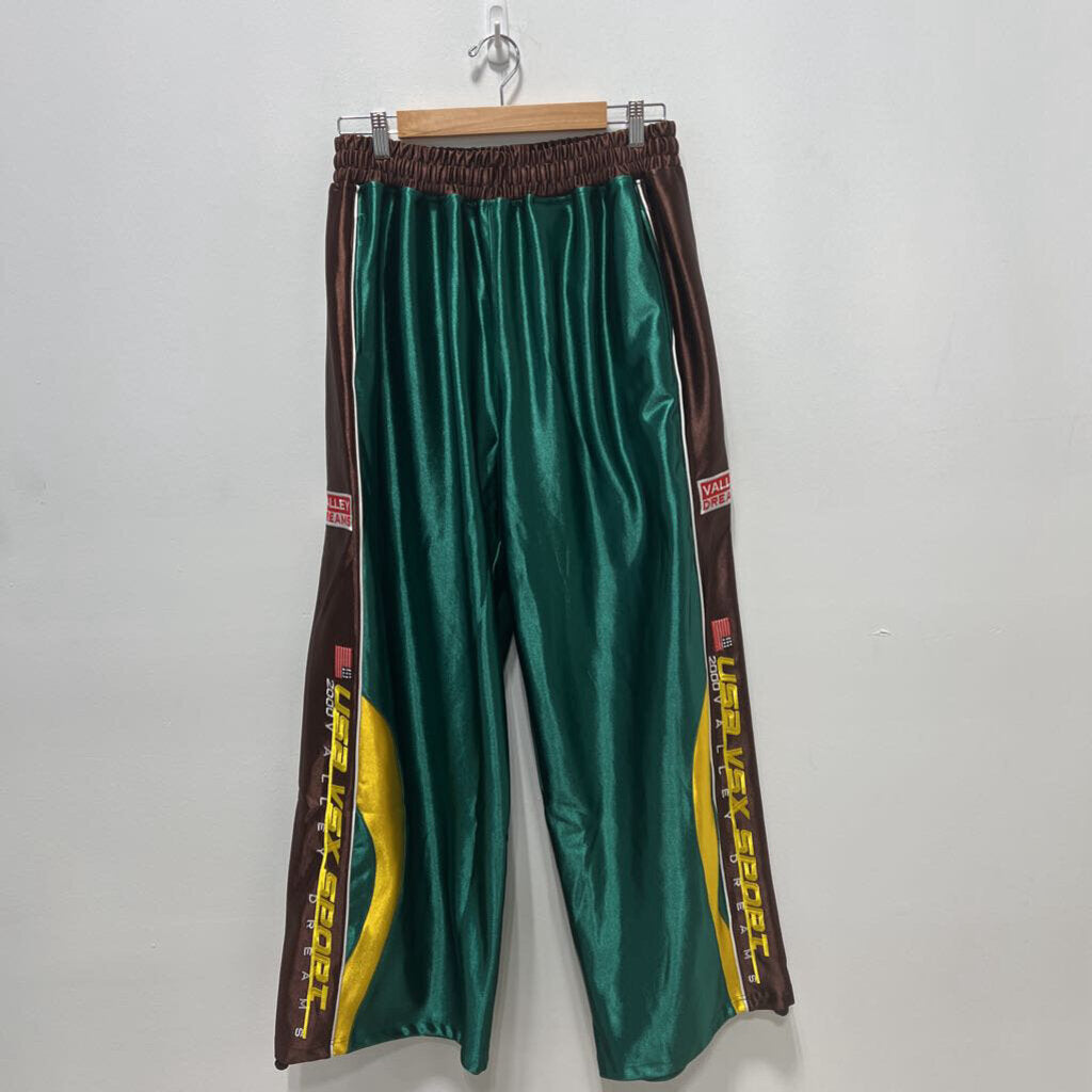 VALE SWEATS SZ M