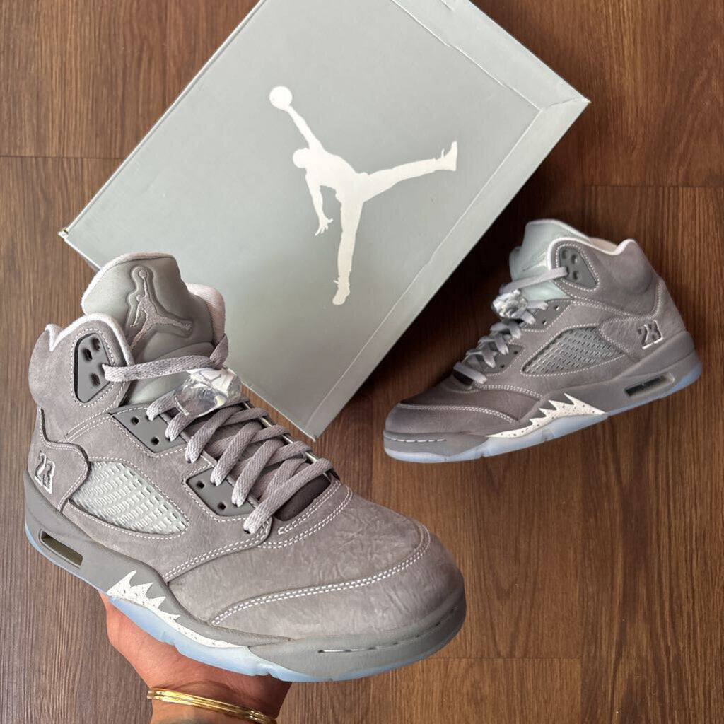 JORDAN 5 WOLF GREY SZ. 9.5