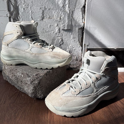 YEEZY DSRT BOOT SALT SZ. 12 (NO BOX)