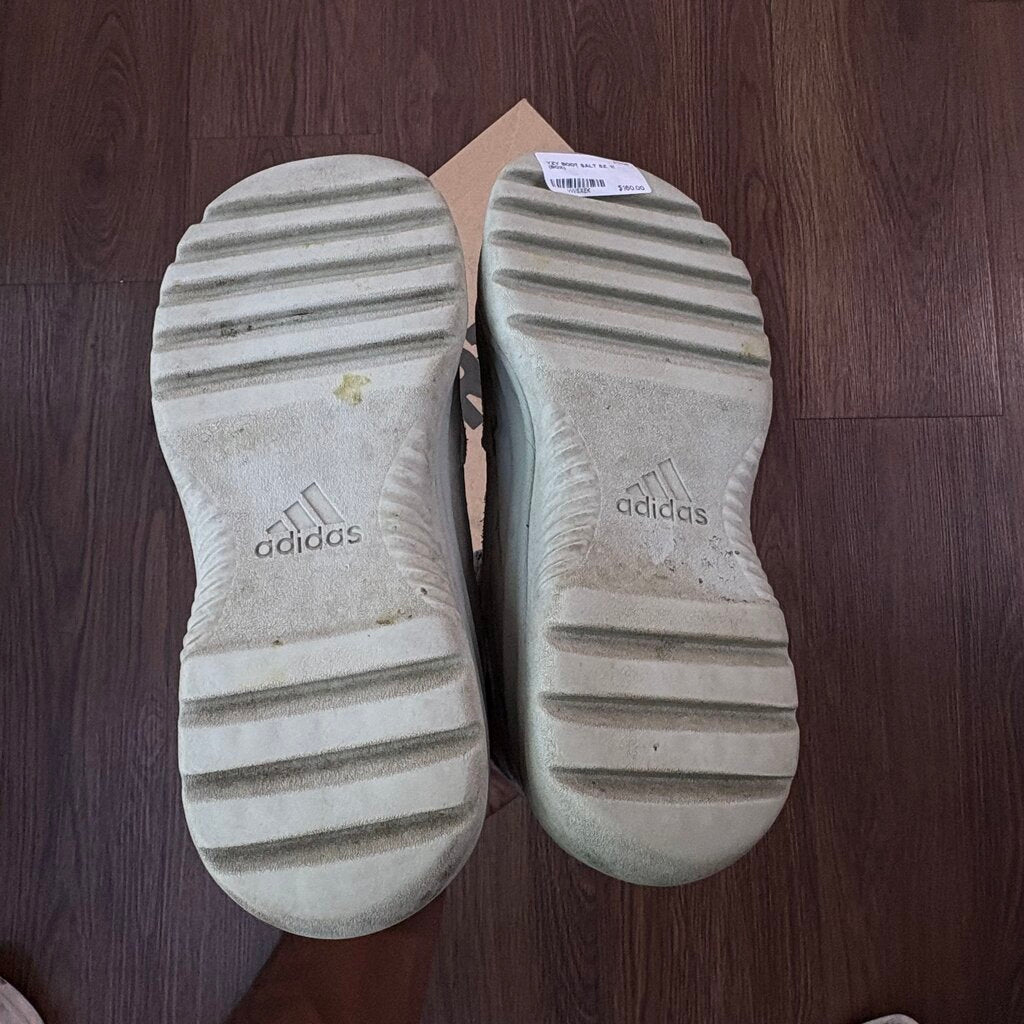 YZY BOOT SALT SZ. 11 (BOX)