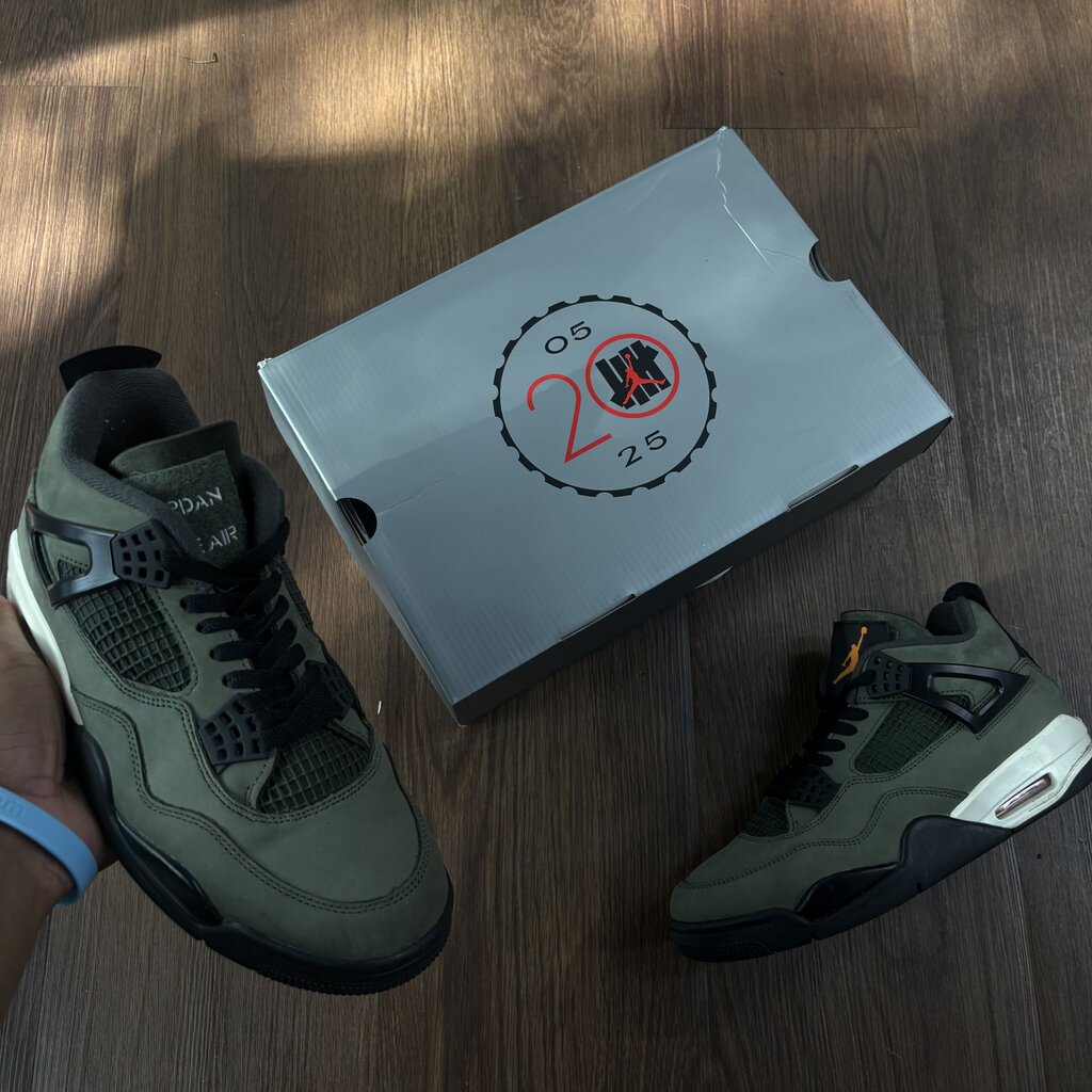 JORDAN 4 UNDFTD SZ. 8.5 (BOX)