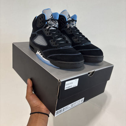 JORDAN 5 BLACK UNIVERSITY SZ 8.5