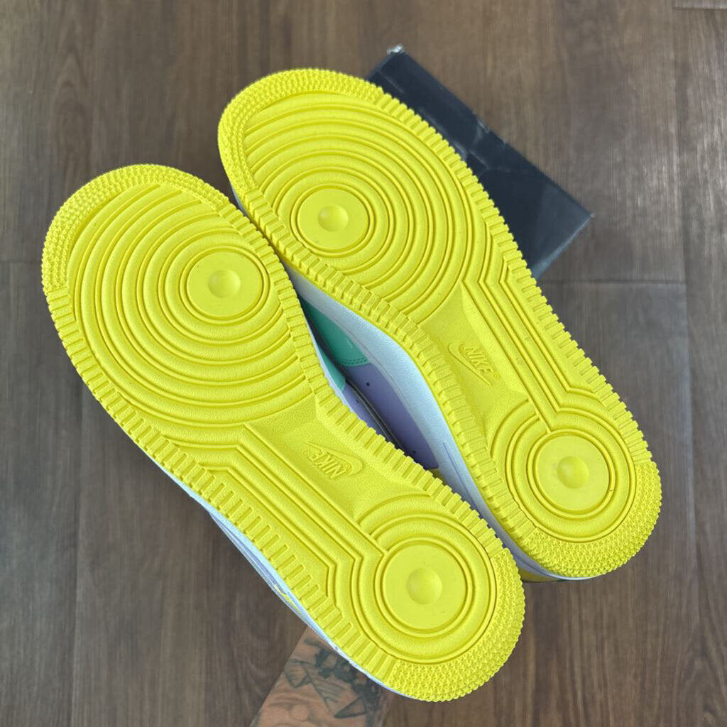 NIKE AIR FORCE " EASTER " SZ.9.5