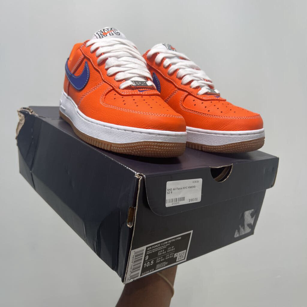 NIKE Air Force NYC KNICKS SZ 9