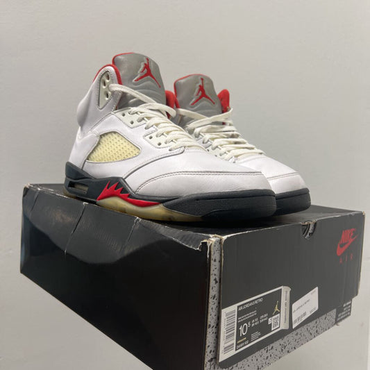 AIR JORDAN 5 RETRO SZ 10.5