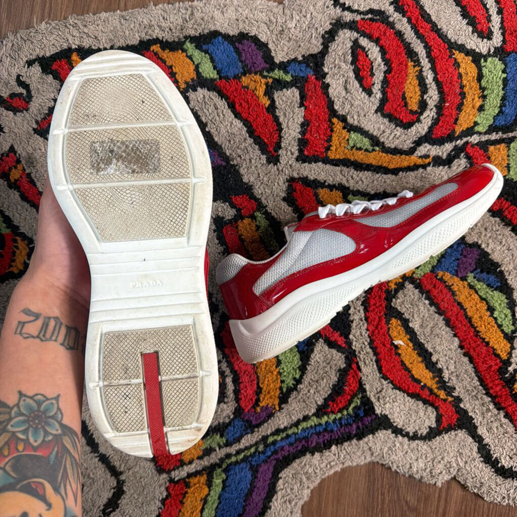 RED PRADA CUPS SZ 10 (NO BOX)