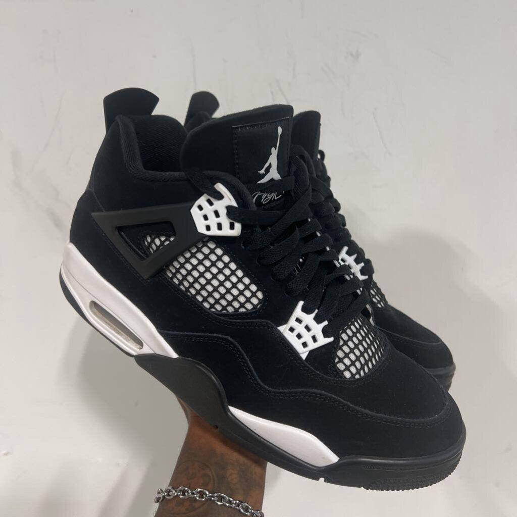 Jordan 4 White Thunder Size 10