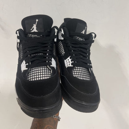 Jordan 4 White Thunder Size 10