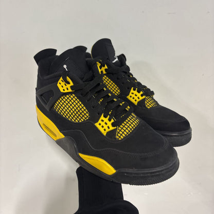 JORDAN 4 THUNDER SZ 9