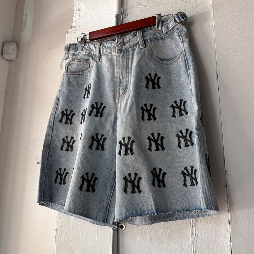 HMDD YANKEES DENIM SHORTS SZ.M