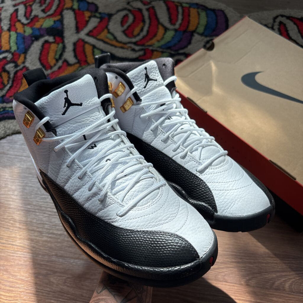 TAXI JORDAN 12 SZ 11