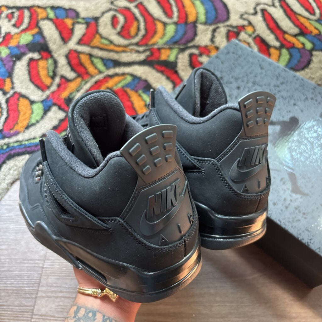 AIR JORDAN 4 " BLACK CAT " SZ.10.5