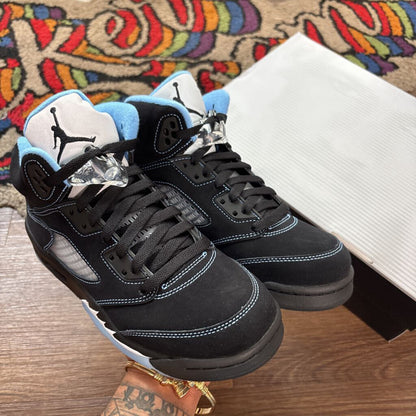 JORDAN 5 UNIVERSITY BLUE SZ. 6.5