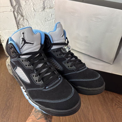 JORDAN 5 UNIVERSITY BLUE SZ. 10.5
