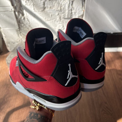 JORDAN 4 TORO BRAVO SZ. 10 (NO BOX)