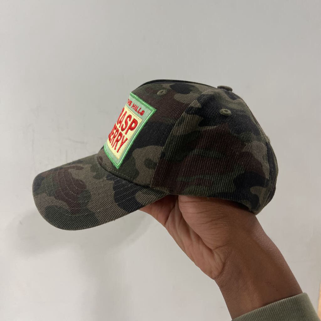 GV GALLERY SNAPBACK